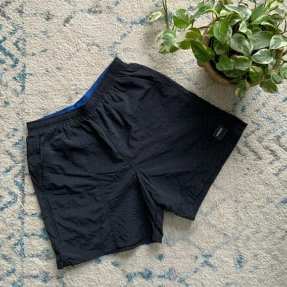 Speedo swimming shorts - size  M - elasticated waist - Picture 1 of 3